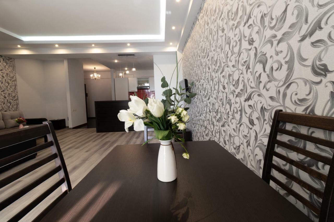 Stay Inn Apartments At Northern Avenue 耶烈万 外观 照片