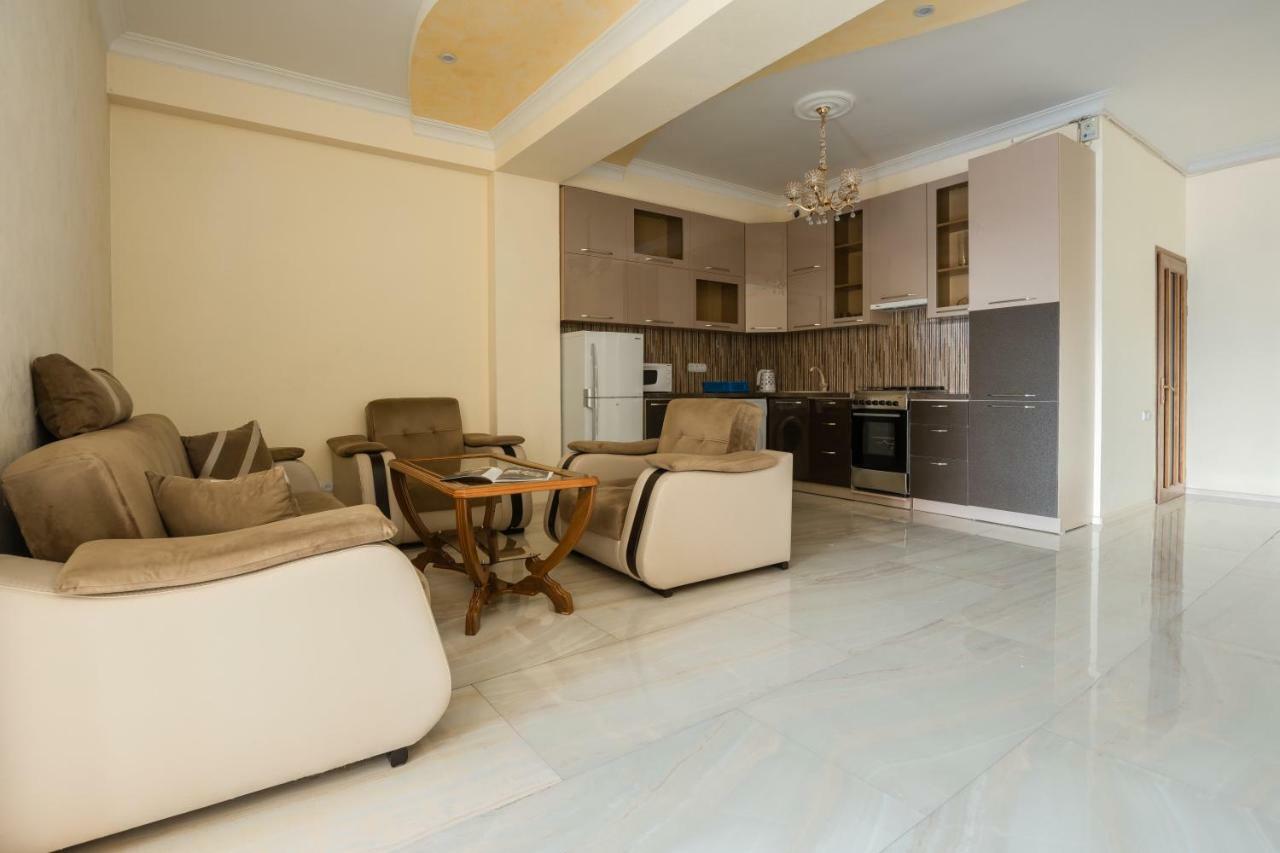 Stay Inn Apartments At Northern Avenue 耶烈万 外观 照片